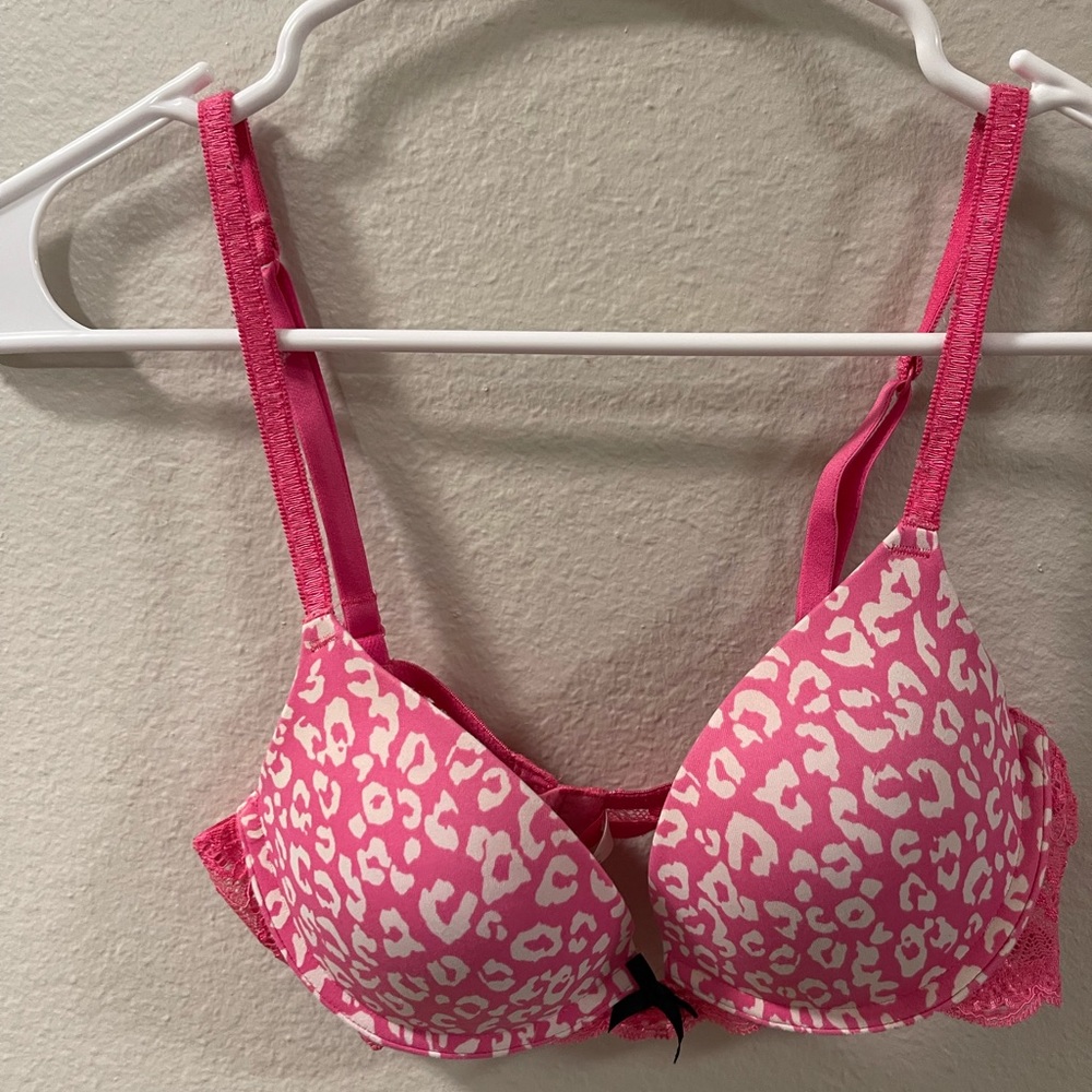 PINK Victoria’s Secret Bra!